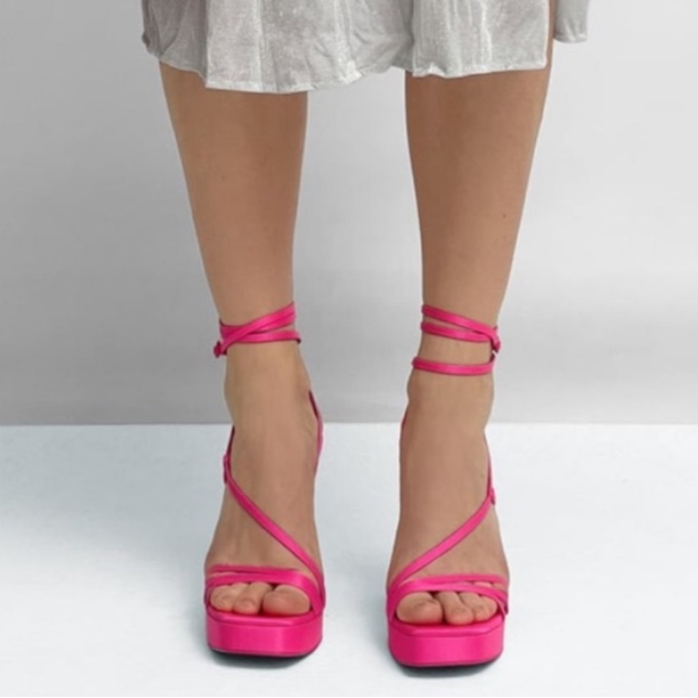 Zara Pink Strappy Heels: New